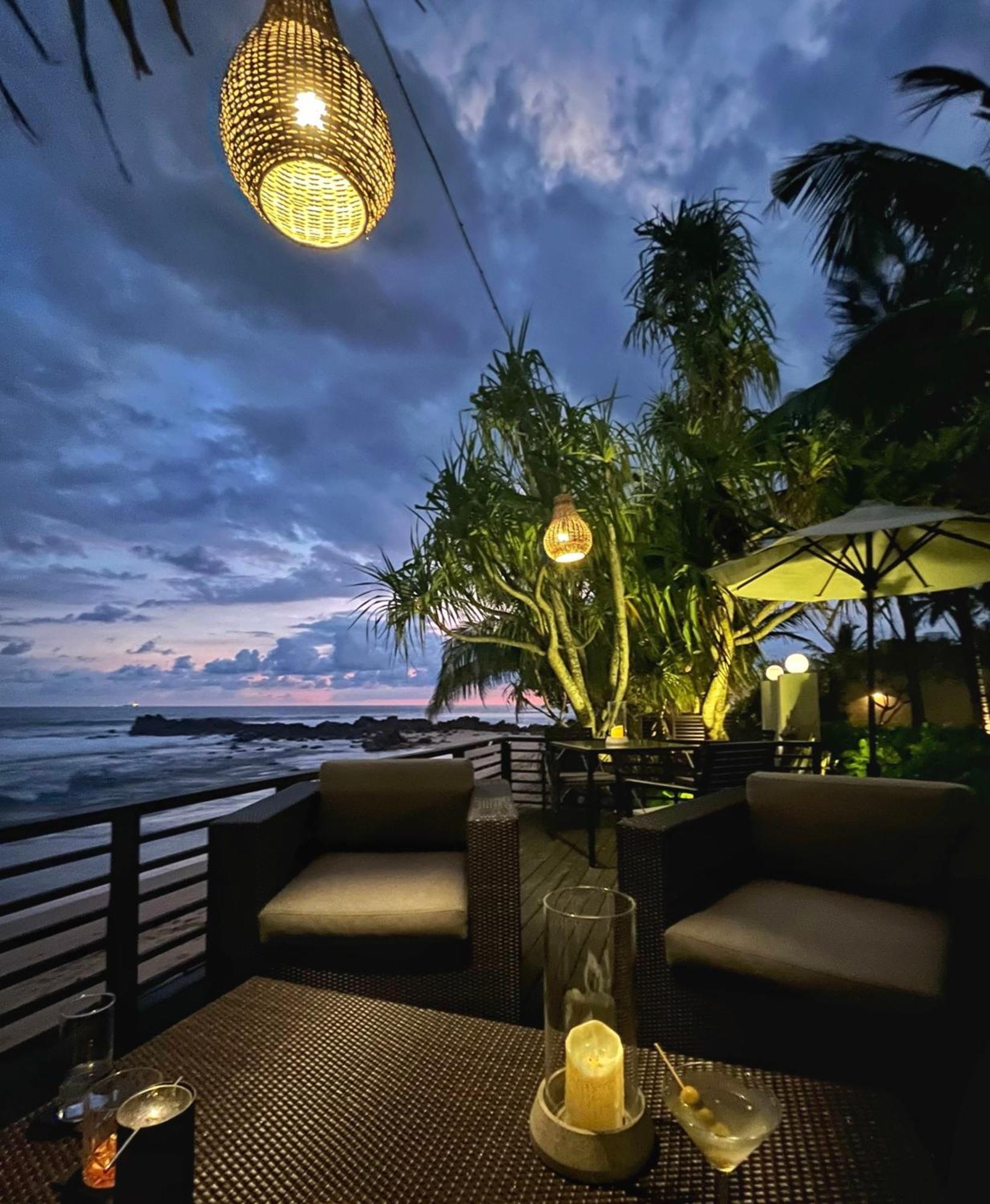 Elysium Hotel Unawatuna Buitenkant foto