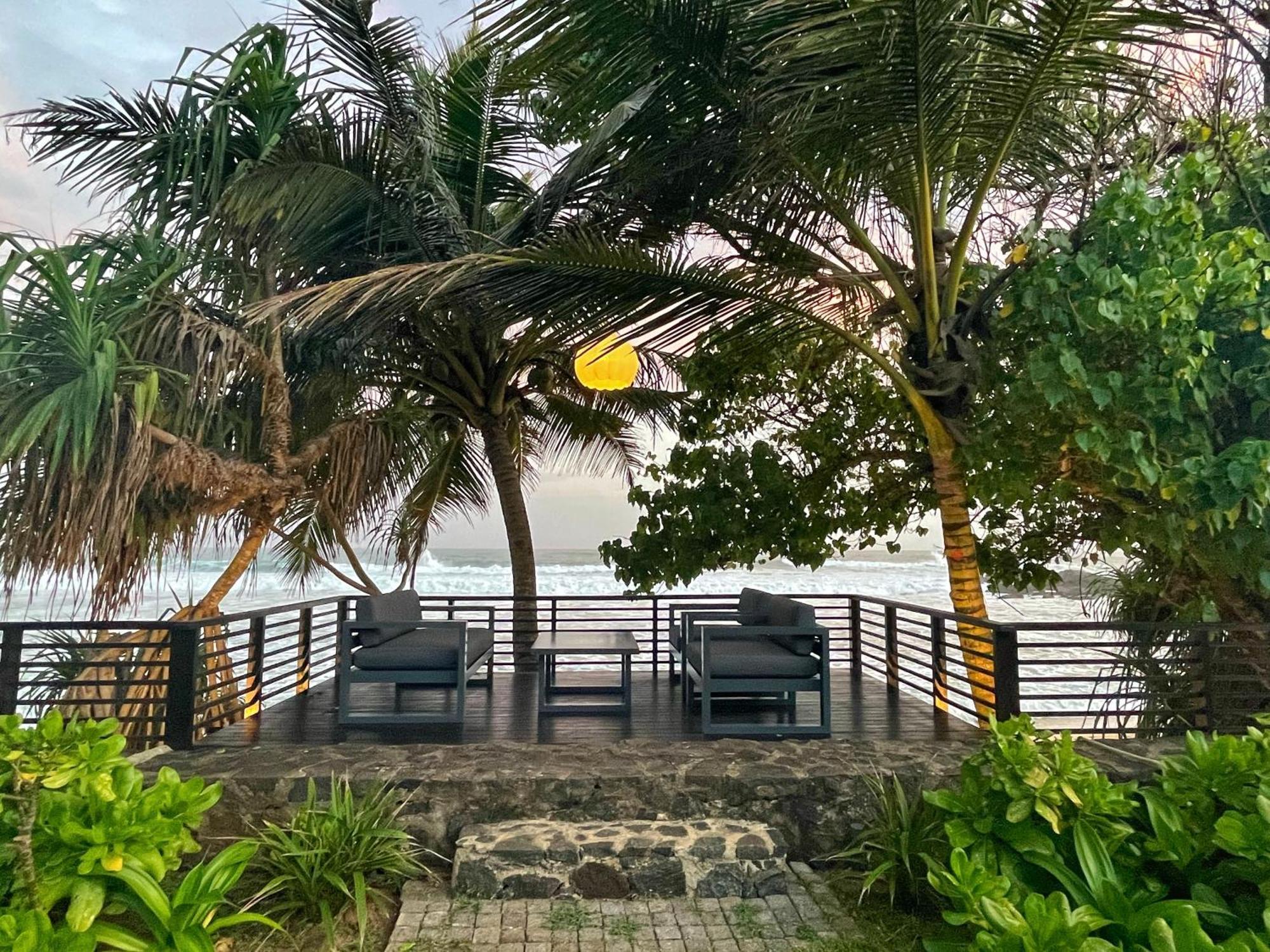 Elysium Hotel Unawatuna Buitenkant foto