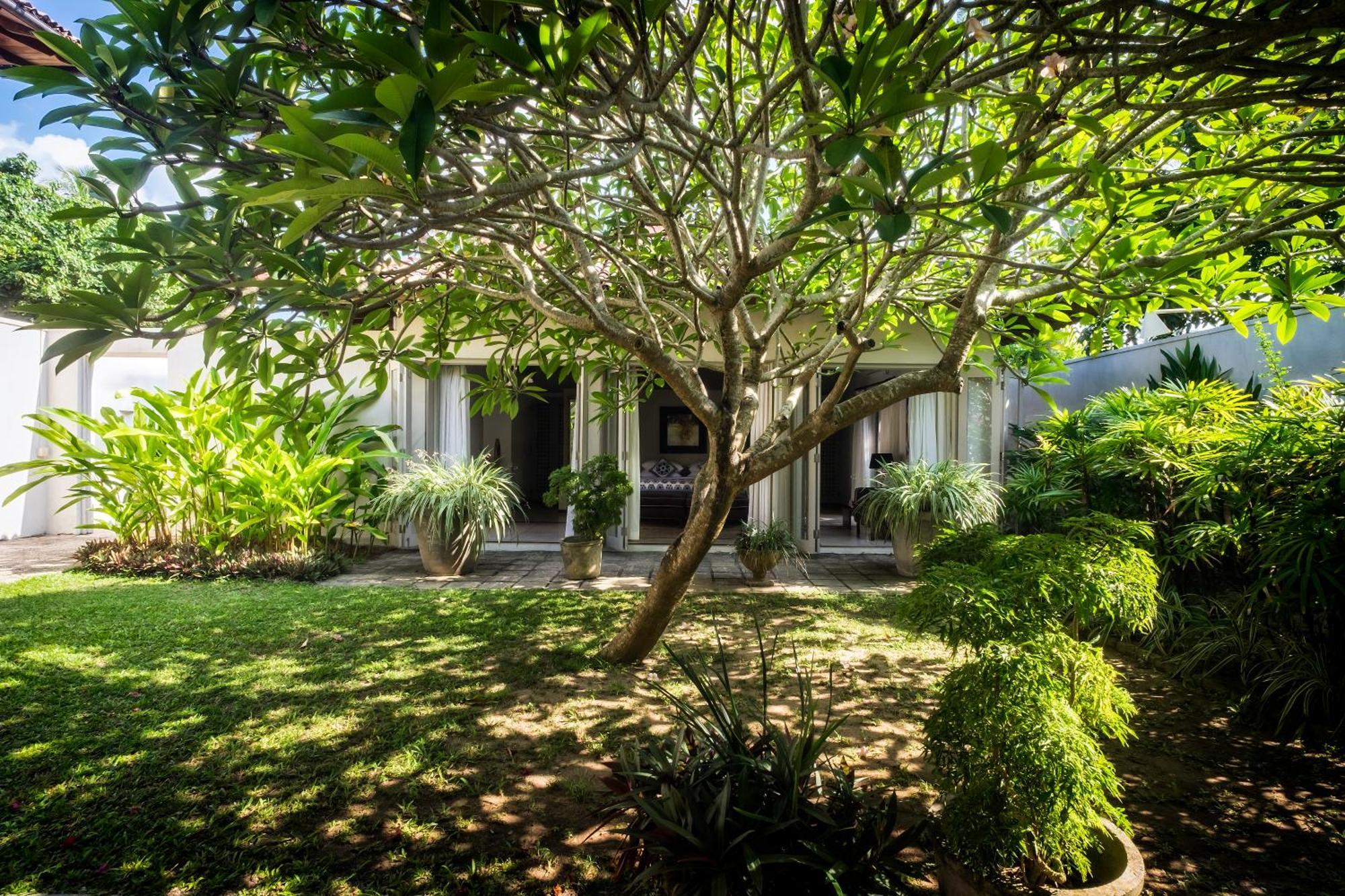 Elysium Hotel Unawatuna Buitenkant foto